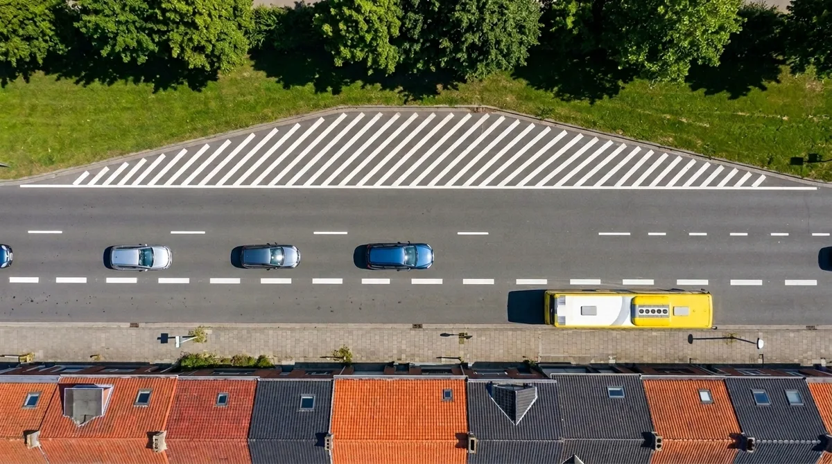 Illustratie bij: Rijstroken, busstrook, verdrijvingsvlak